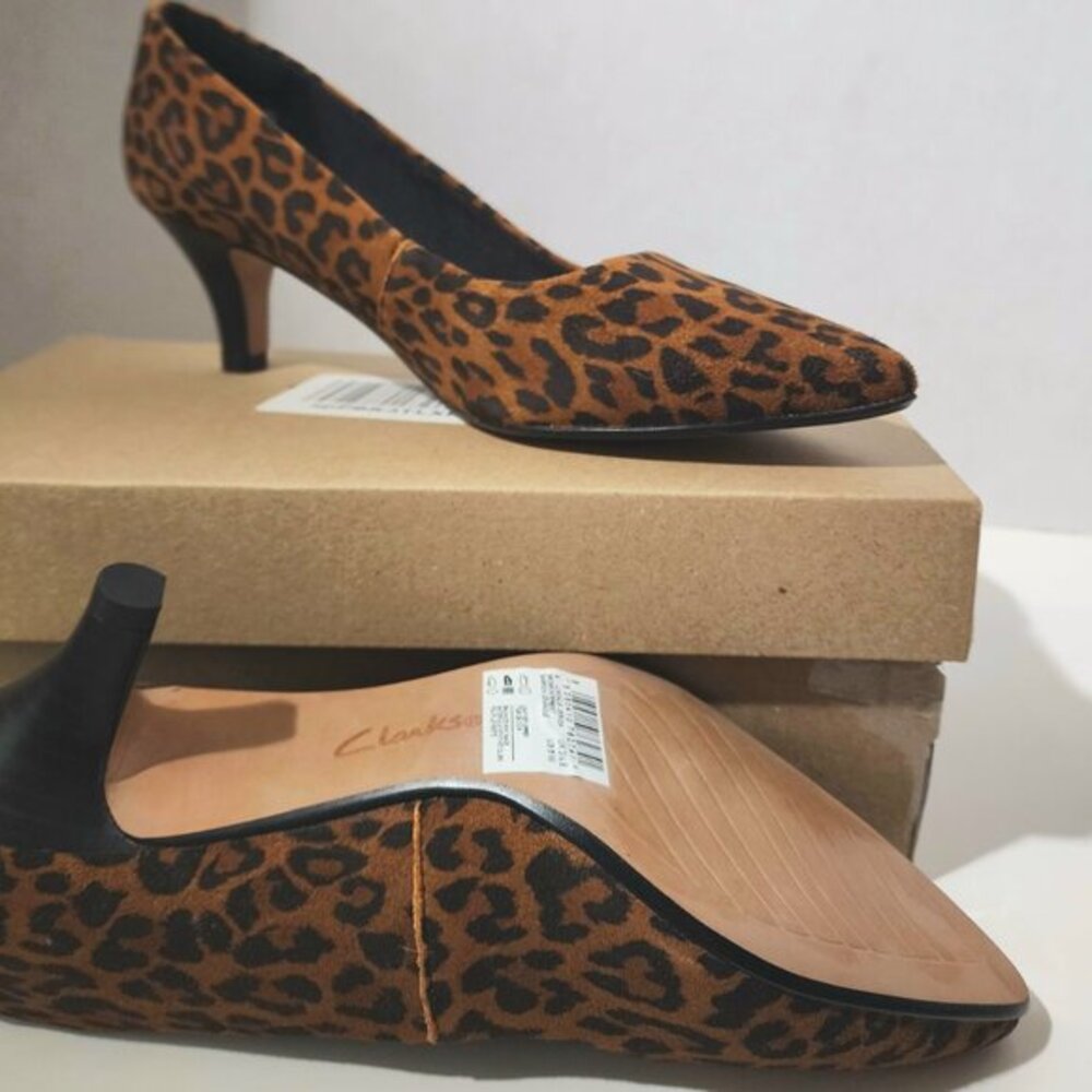 Clarks Collections 6 Wide Women's Leather Pumps Leopard Print Linvale Jerica NIB